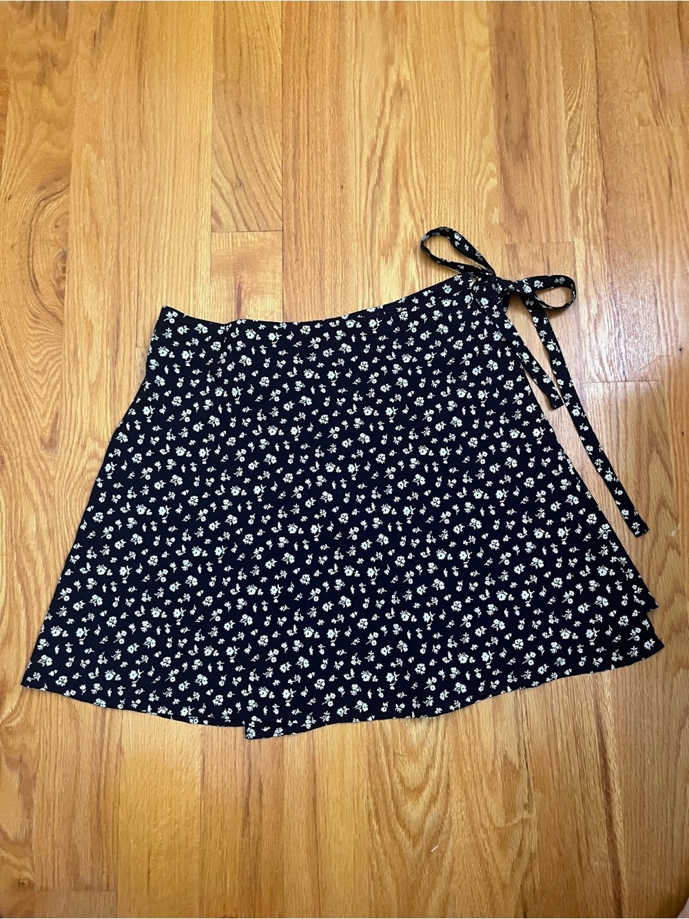 Brandy Melville Navy Floral Wrap Skirt